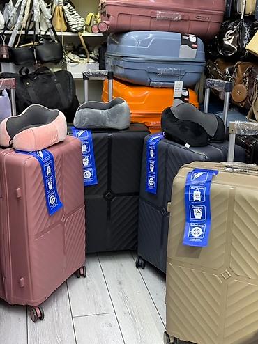 Чемоданы: Чемодан, Новый, Большой (более 70 л), Вращающиеся колеса на 360°, Кодовый замок, На колесах — 24