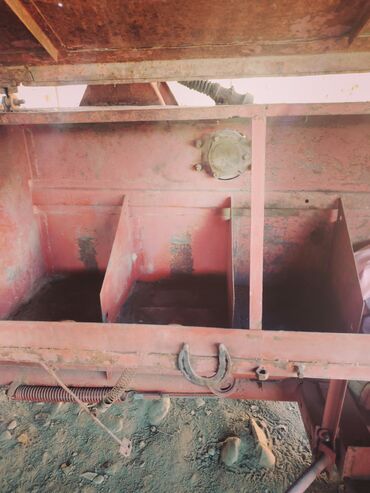 Pres bağlayanlar: Ot-saman pres aparatı (kvadrat balya presi) - Traktora qoşulan PTO — 6