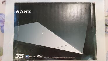 мультимедиа sony dvd architect studio: Продаю Блюрей ДиВиДи проигрыватель. 3D. WI-FI. Miracast. Оригинал