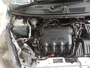 лабовой: Honda Fit: 2002 г., 1.3 л, Вариатор, Бензин, Хэтчбэк — 10
