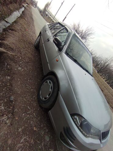 Daewoo: Daewoo Nexia: 2009 г., 1.5 л, Механика, Газ — 4