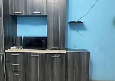 в районе тунгуч: 4 комнаты, 92 м², Тунгуч мкр 106 серия, 8 этаж, Старый ремонт — 5