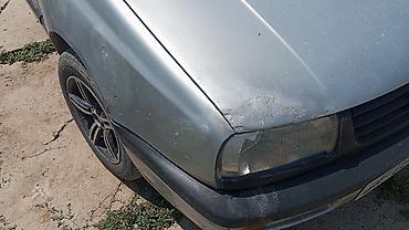 a8 d2: Volkswagen Vento: 1993 г., 1.8 л, Механика, Седан — 4