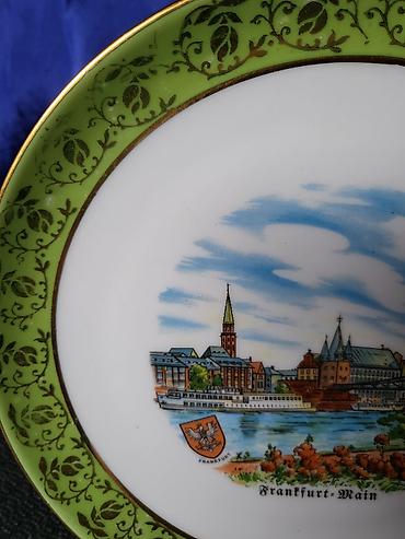 Slike i ramovi: Tanjir za na zid iz 70ih nemacki porcelan. Porcelanski tanjir za na — 5