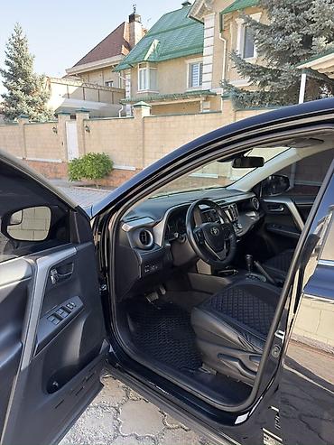Toyota: Toyota RAV4: 2018 г., 2.5 л, Автомат, Бензин, Кроссовер — 7