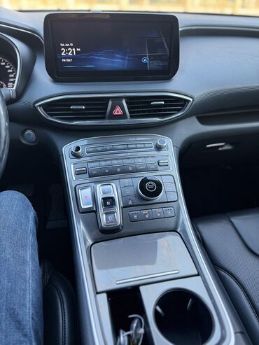 Hyundai: Hyundai Santa Fe: 2020 г., 2.2 л, Типтроник, Дизель, Внедорожник — 8