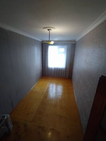 Köhnə tikili: Bakı, 4-cü mikrorayon, 2 otaqlı, Köhnə tikili, m. Memar Əcəmi, 43 kv. m — 5