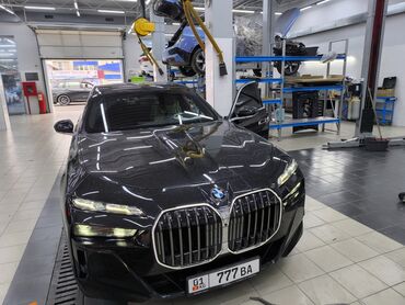 какие машины бизнес класса в яндекс такси бишкек: Предлагается автомобиль BMW 7-й серии в черном цвете. Этот