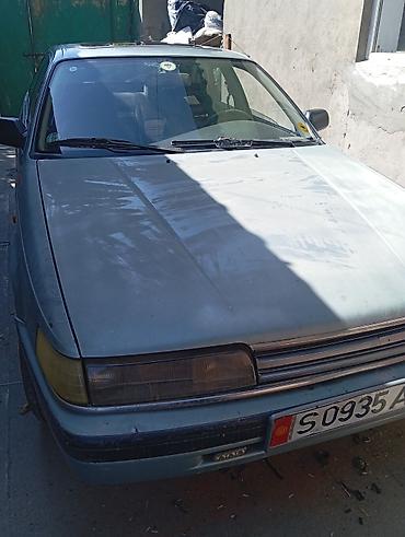 renault master: Mazda 626: 1990 г., 2 л, Механика, Бензин, Хэтчбэк — 3