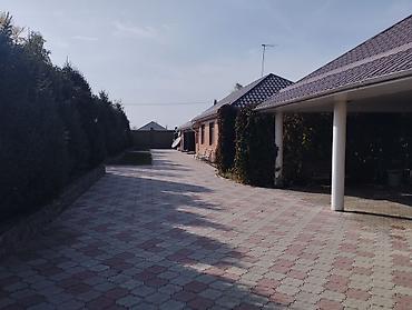 Продажа коттеджей и домов: Продаю загородную усадьбу в с. Таш-мойнок, по Алма-атинской вверх 12 — 10