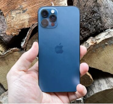 телефон iphone 14: IPhone 12 Pro, Колдонулган, 128 ГБ, Көк, Каптама, 77 %