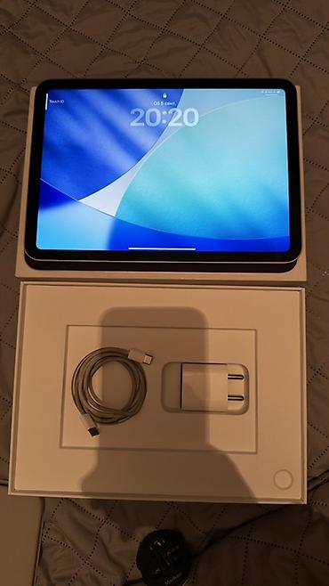 электронный китеп 6 класс: Планшет, Apple, память 128 ГБ, 10" - 11", Wi-Fi, Б/у, Классический цвет - Серебристый — 3