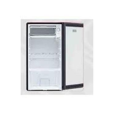 mini radio: Silver BC-83T Mini Soyuducu 83L Defrost – Qara Kompakt ölçülü — 1