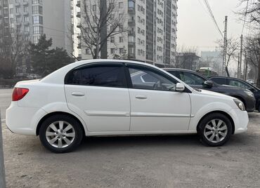 Kia: Kia Rio: 2010 г., 1.6 л, Автомат, Бензин, Седан — 4