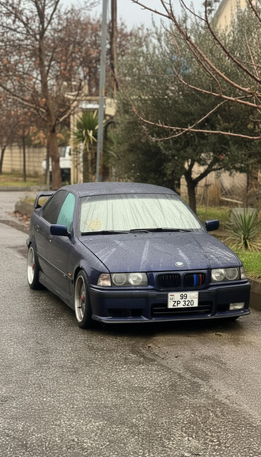 BMW: Marka: BMW Model: E36 Buraxilis ili: 1996 Yürüs: 485.000 km Süret — 1