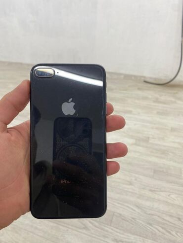 iphone 7 баткен: IPhone 8 Plus, Колдонулган, 64 ГБ, Кара, Каптама, Заряддоочу түзүлүш, Кабель, 100 %