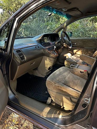 подстаканник универсальный: Honda Odyssey: 2003 г., 2.4 л, Автомат, Бензин, Универсал — 10