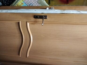 двери из дерево: Межкомнатная дверь со стеклом, МДФ, 200 * x 70 см, Б/у