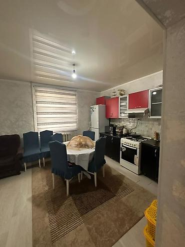 Продажа коттеджей и домов: Продается жилой дом с огороженным двором и капитальными постройками — 13