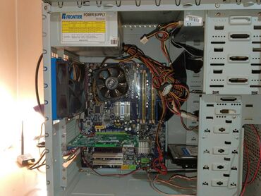 Desktop računari i radne stanice: DualCore E6600/4Gb/500Gb/Ati V3300/ Windows 7 Ispravan i testiran — 10