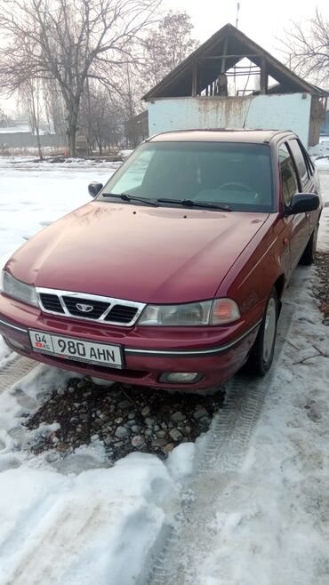 Daewoo: Daewoo Nexia: 2005 г., 1.6 л, Механика, Бензин, Седан