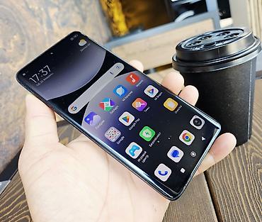 Redmi: Redmi, Redmi Note 14 Pro, Б/у, 512 ГБ, цвет - Черный, 2 SIM — 16
