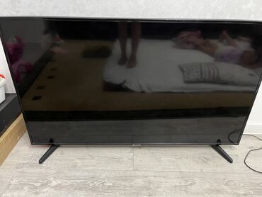 телевизор 55 дюймов: Срочно продаю телевизор оригинал Samsung HD SMART TV,характеристики