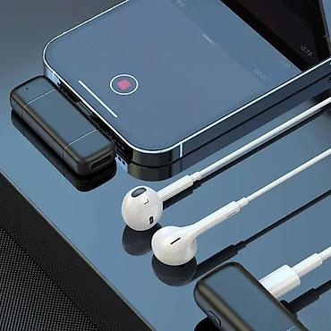 Mikrofoni: Set od dva bežična mikrofona tip C sa kutijom i prijemnikomT. Opis — 11