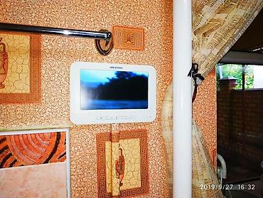 Продажа коттеджей и домов: 🏡 **Срочно продаётся дом в Бишкеке** 📍 Аламединский рынок (ул — 17