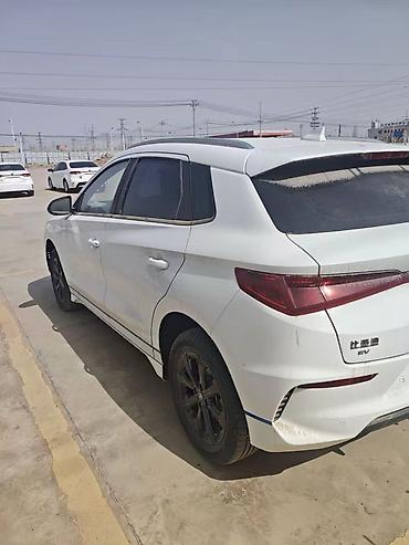 Другие детали салона: Электромобиль (кроссовер) — комплектация высокая Пробег 59 тысяч сох — 8