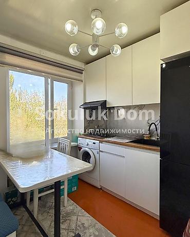 🏢Продается квартира в г. Шопоков 🟡Комнаты: 2 🟡Этаж: 3 🟡Инфраструктура