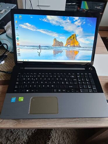 polovni laptopi: Intel Core i7, 16 GB OZU, 17.3 "