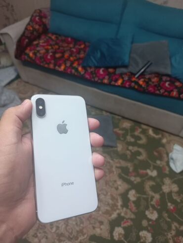 айфон икс с: IPhone X, Б/у, 256 ГБ, White Titanium, Чехол, 85 %
