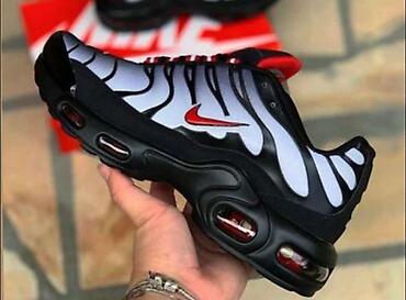 Patike: Svi modeli po 2850 din
br 36 do 46 — 5