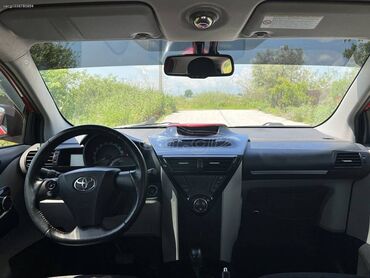 Toyota: Toyota iQ: 1.4 l. | 2010 έ. Χάτσμπακ — 12