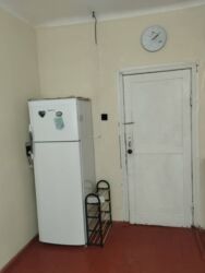 квартира долгосрочное ош: Студия, Менчик ээси, Чогуу жашоосу жок, Толугу менен эмереги бар, Жарым -жартылай эмереги бар