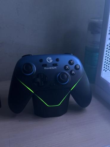 logitech g335: Продаю абсолютно новый с чеком купленный 13.09.2026 Геймпад GameSir — 1