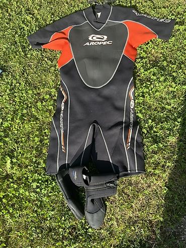 Картины: Картина «Горная речка» в раме - Жанр: пейзаж. На полотне изображены — 4