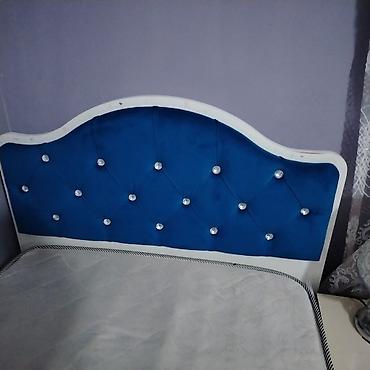 kristal yem: İşlənmiş, Təknəfərlik çarpayı, Matras ilə, Siyirməsiz — 2