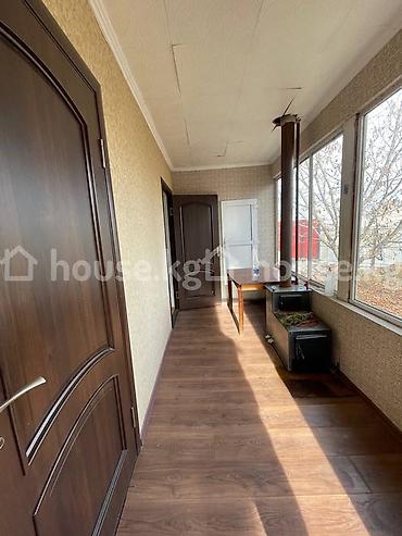 Продажа коттеджей и домов: Продаётся уютный дом в юго‑западной части Бишкека. Описание — 15