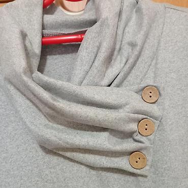 Shirts, blouses and tunics: Siva ženska bluza/duks sa dugim rukavima i dekorativnim širokim — 3