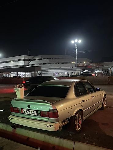 BMW: BMW 5 series: 1992 г., Бензин, Седан — 13