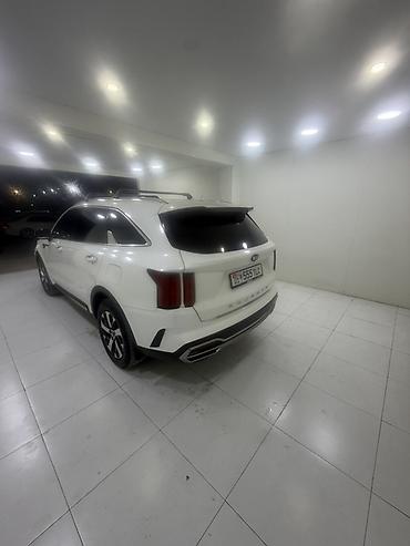 low ll: Kia Sorento: 2021 г., 2.2 л, Дизель, Кроссовер — 4