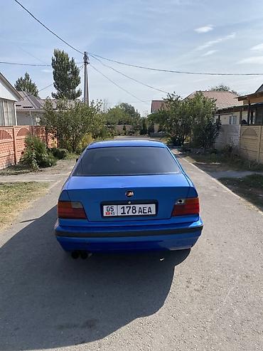 диска малибу: BMW 3 series: 1993 г., 2 л, Механика, Бензин, Седан — 4