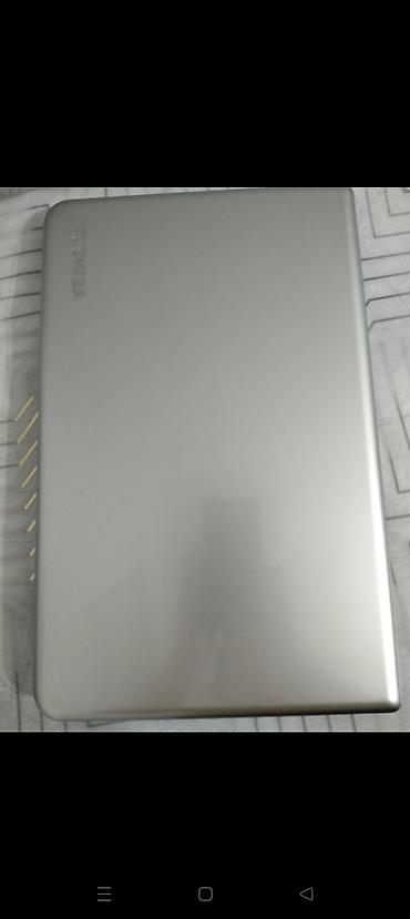 noutbuklar toshiba: Toshiba Satellite noutbuku - Ekran: 15.6" (parlaq panel) - Prosessor — 1