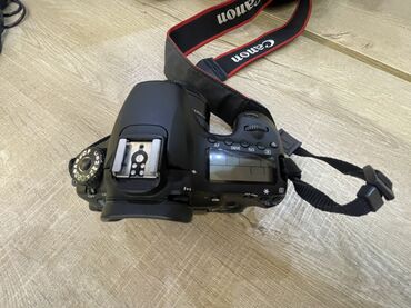 Fotokameralar: Canon EOS 60DSLR fotoaparat dəsti Əla vəziyyətdədir. Şəkildə — 3