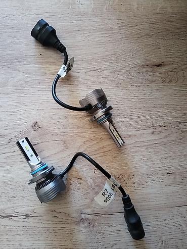 ventilyator balaca: LED far lampası dəsti – R7 9005 (HB3) Xüsusiyyətlər: - Uyğun soket — 1