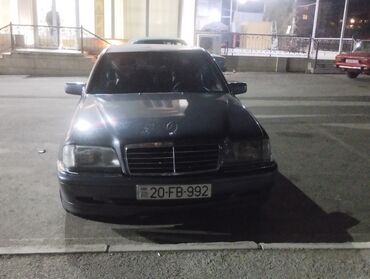 mercedes satisi: Mercedes-Benz 200: 1.8 l | 1995 il Sedan