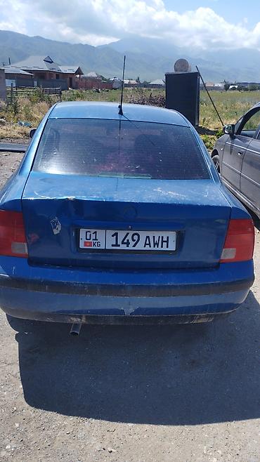pass: Volkswagen Passat: 1998 г., 1.8 л, Механика, Бензин, Седан — 3