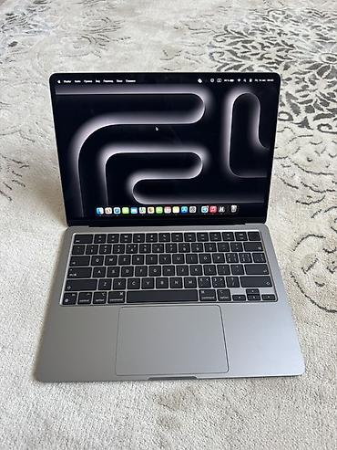 Apple MacBook Air 13.6" (M2, 2022) — цвет Space Gray СОСТОЯНИЕ
